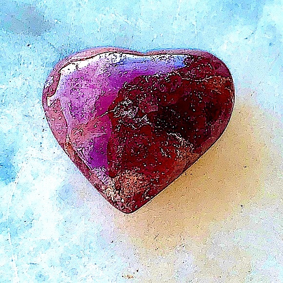 HEART STRAWBERRY QUARTZ PUFFED CRYSTAL NATURAL QUARTZ GEMSTONE HEALING STONE - Picture 4 of 5